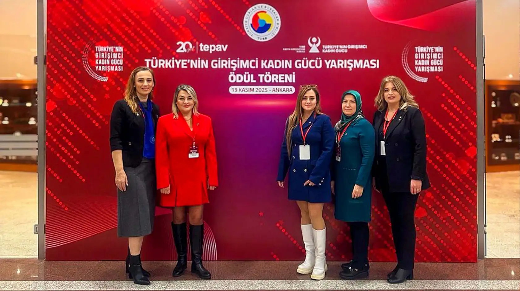 Türkiye'nin Girişimci Kadınları Ödüllerini Aldı