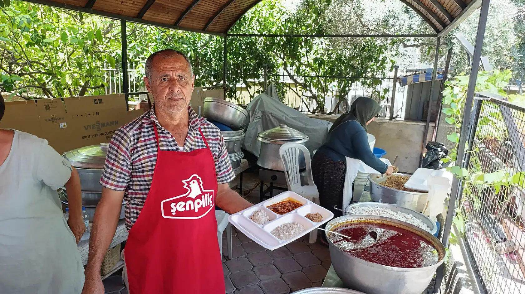 Fethiye esnafı Bilal Göksu'nun mutlu günü