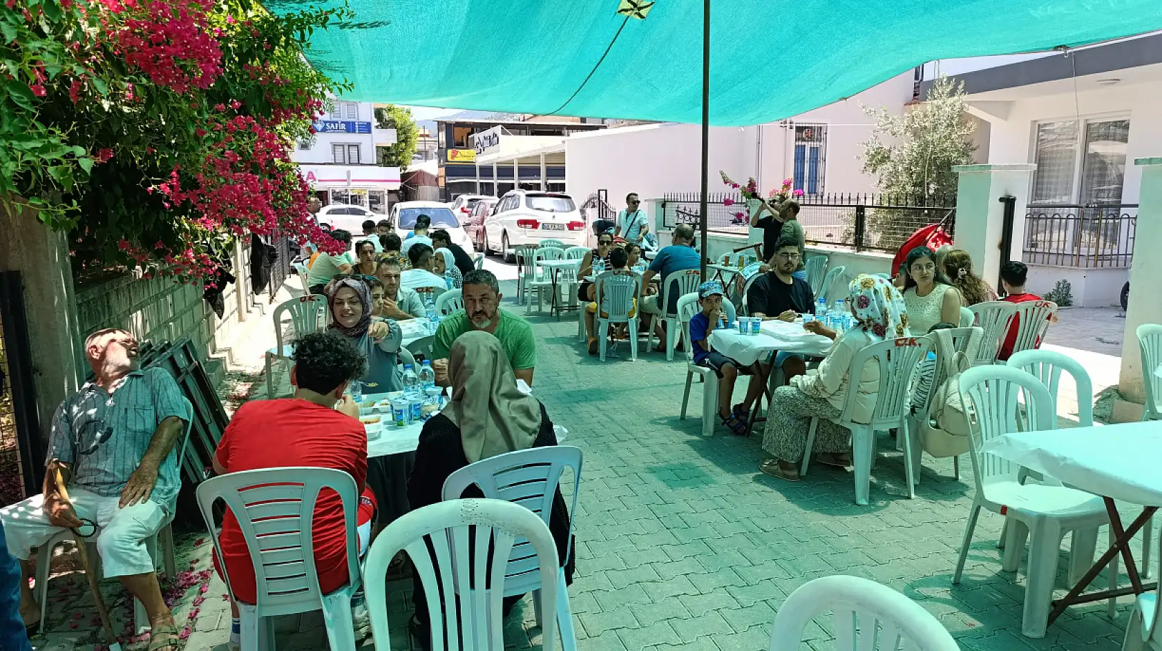 Fethiye esnafı Bilal Göksu'nun mutlu günü