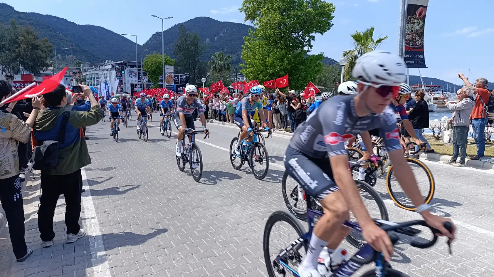 60.Cumhurbaşkanlığı Bisiklet Turu'nun Fethiye-Marmaris Etabı başladı