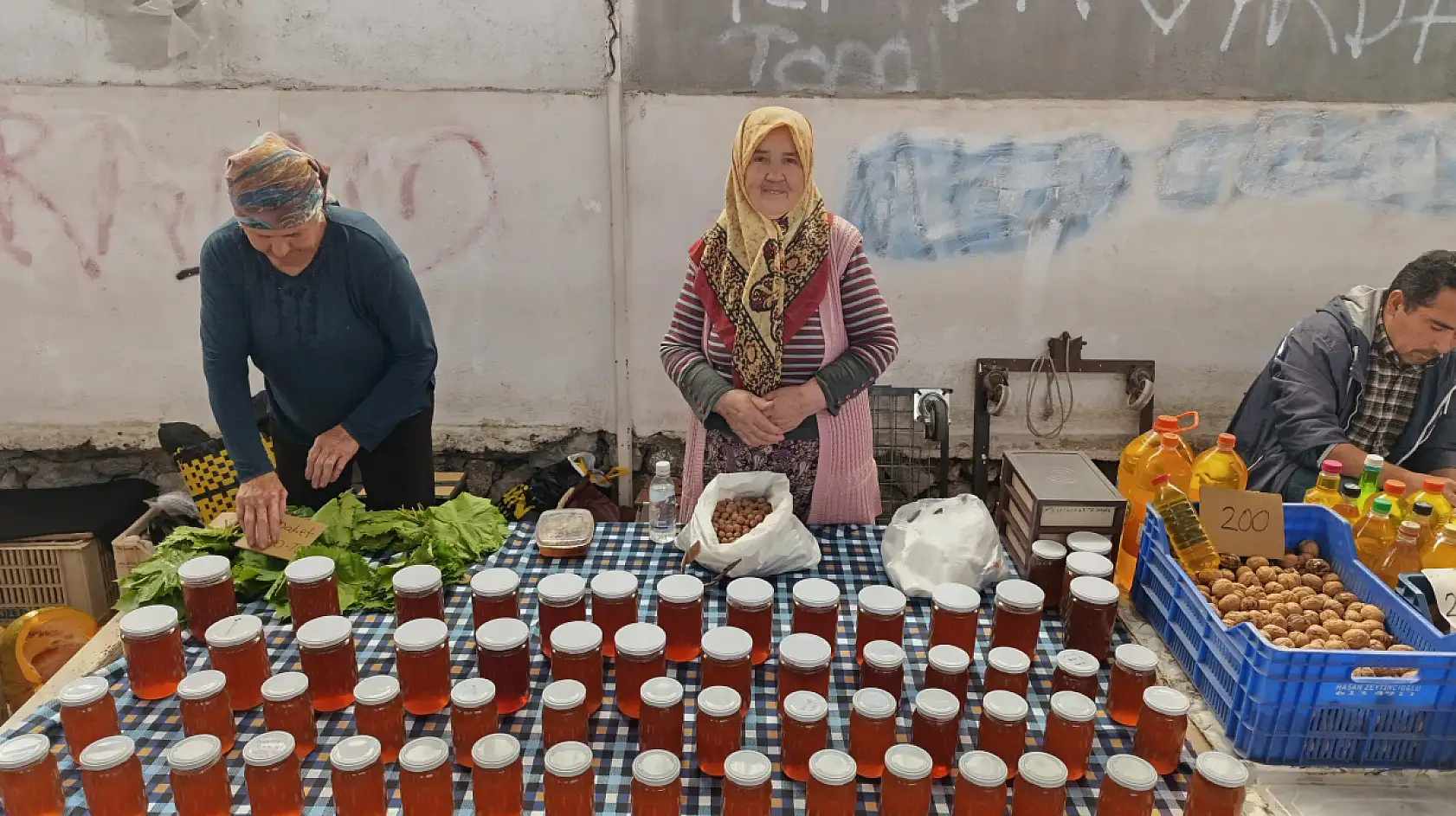 Fethiye'de Bal Satışı Yapan Esnaftan Kritik Uyarılar!