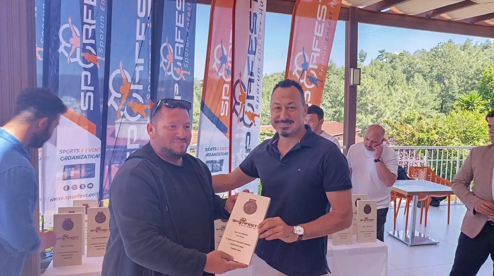 Fethiye'de 5. Uluslararası Fethiye Spor Festivali'nde emeği geçenler kahvaltıda buluştu