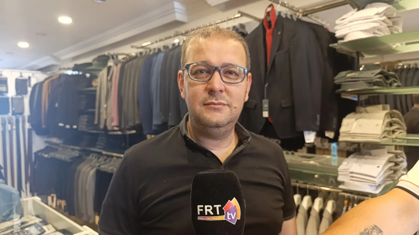 Fethiye'de Düğün Sezonu Başladı, Ne Tür Takım Elbiseler Tercih Ediliyor