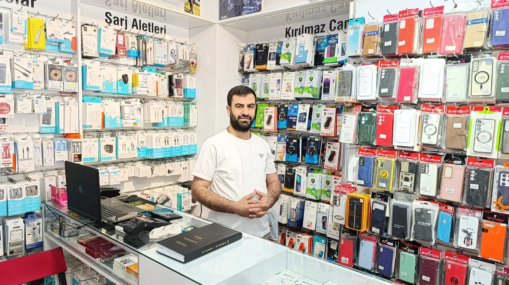 Sıfır Telefon Fiyatları Uçtu, Fethiye'de İlgi İkinci El telefona