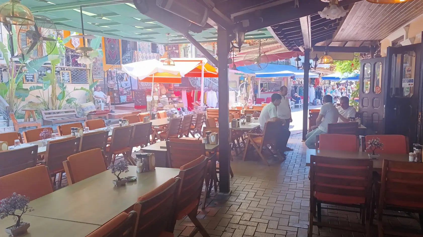 Fethiye'de Esnaftan Kritik Açıklama: 'Zannediyorum Biraz Pahalıyız'