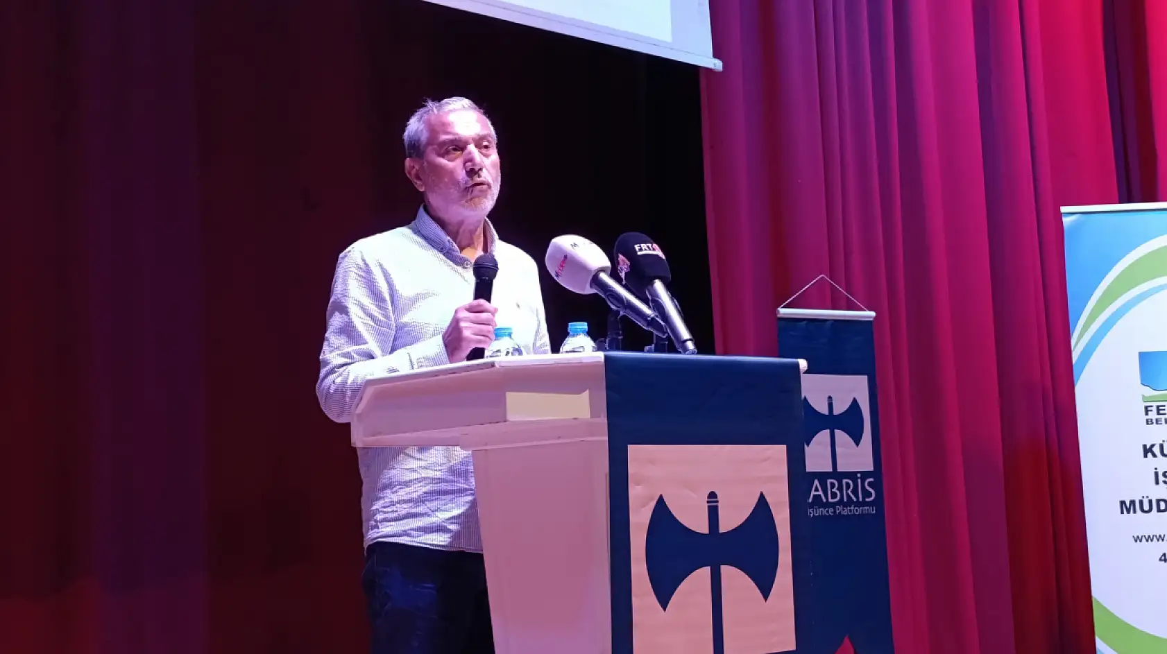 Fethiye'de Abbas Güçlü, Gençlerle Buluştu