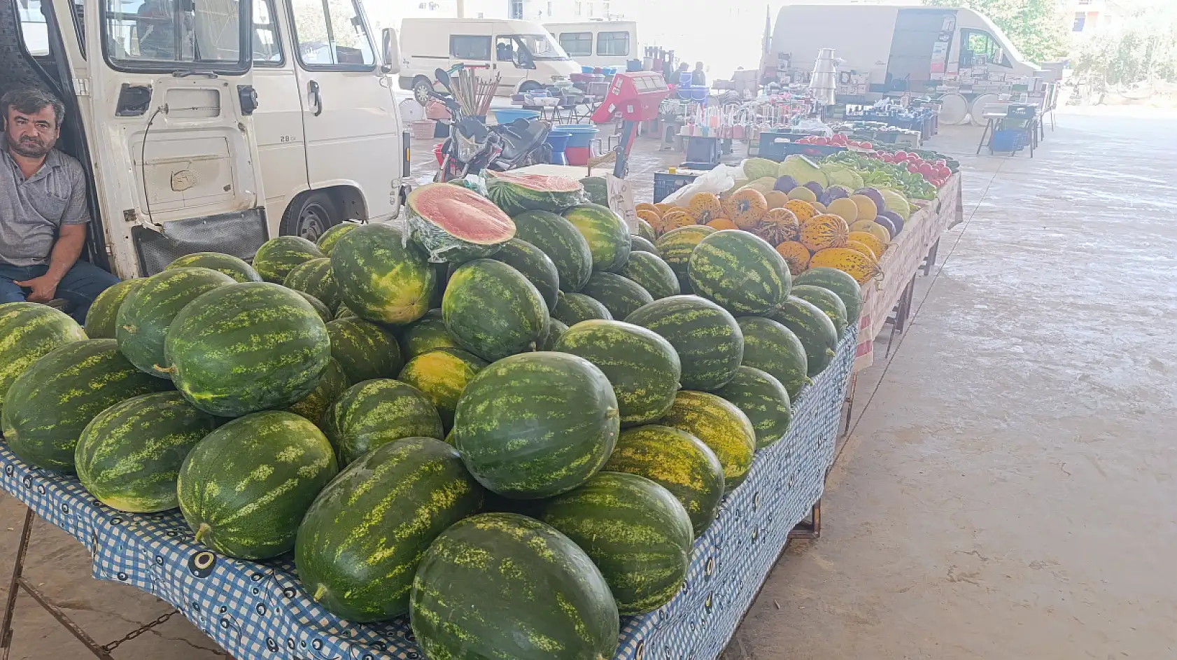 Çamköy Pazar Pazarı'nda Bayramın Üçüncü Gününde İşler Durgun