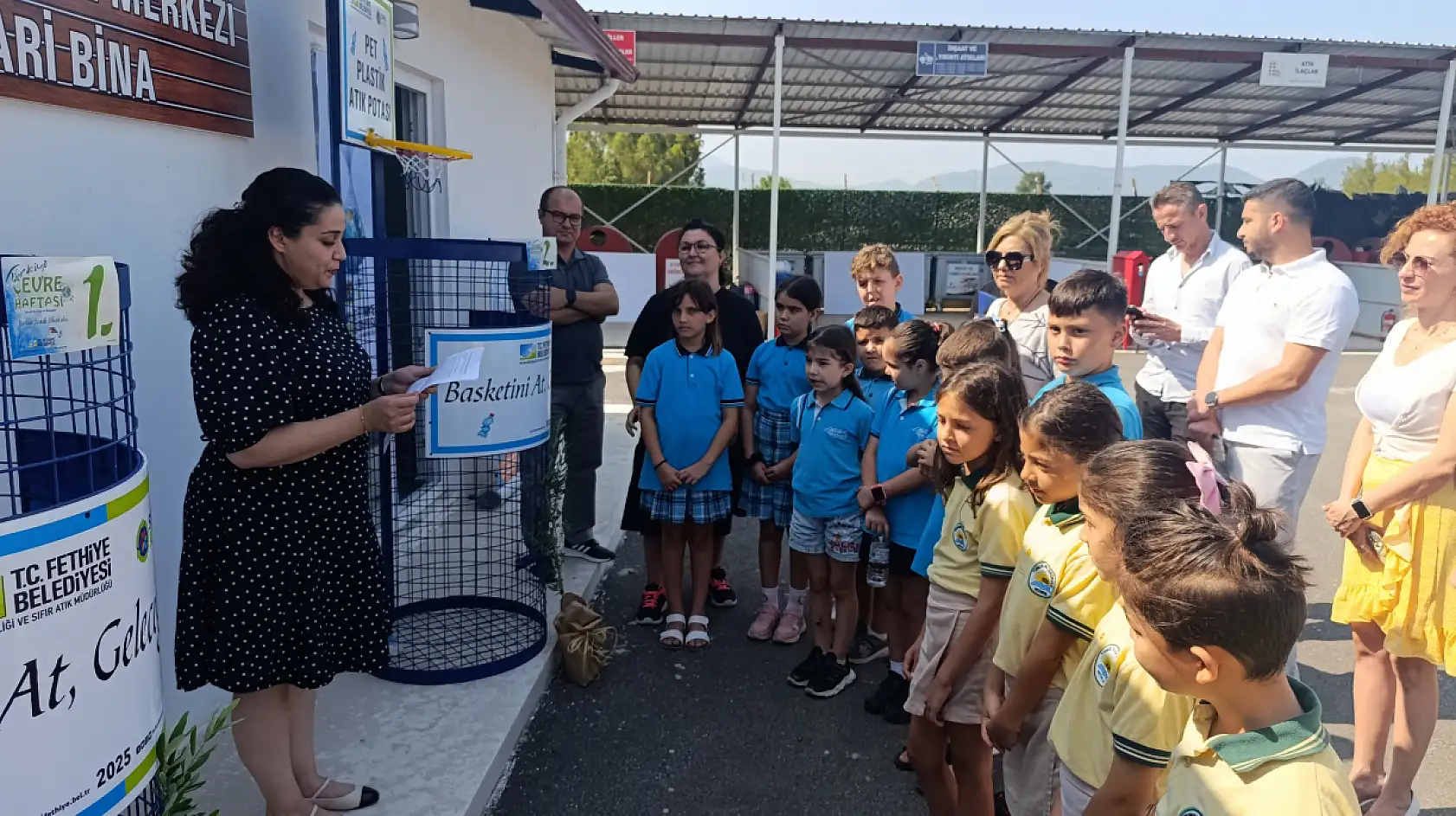 Fethiye'de 'Okullar Arası Atık Pil Toplama Yarışması' sonuçları belli oldu