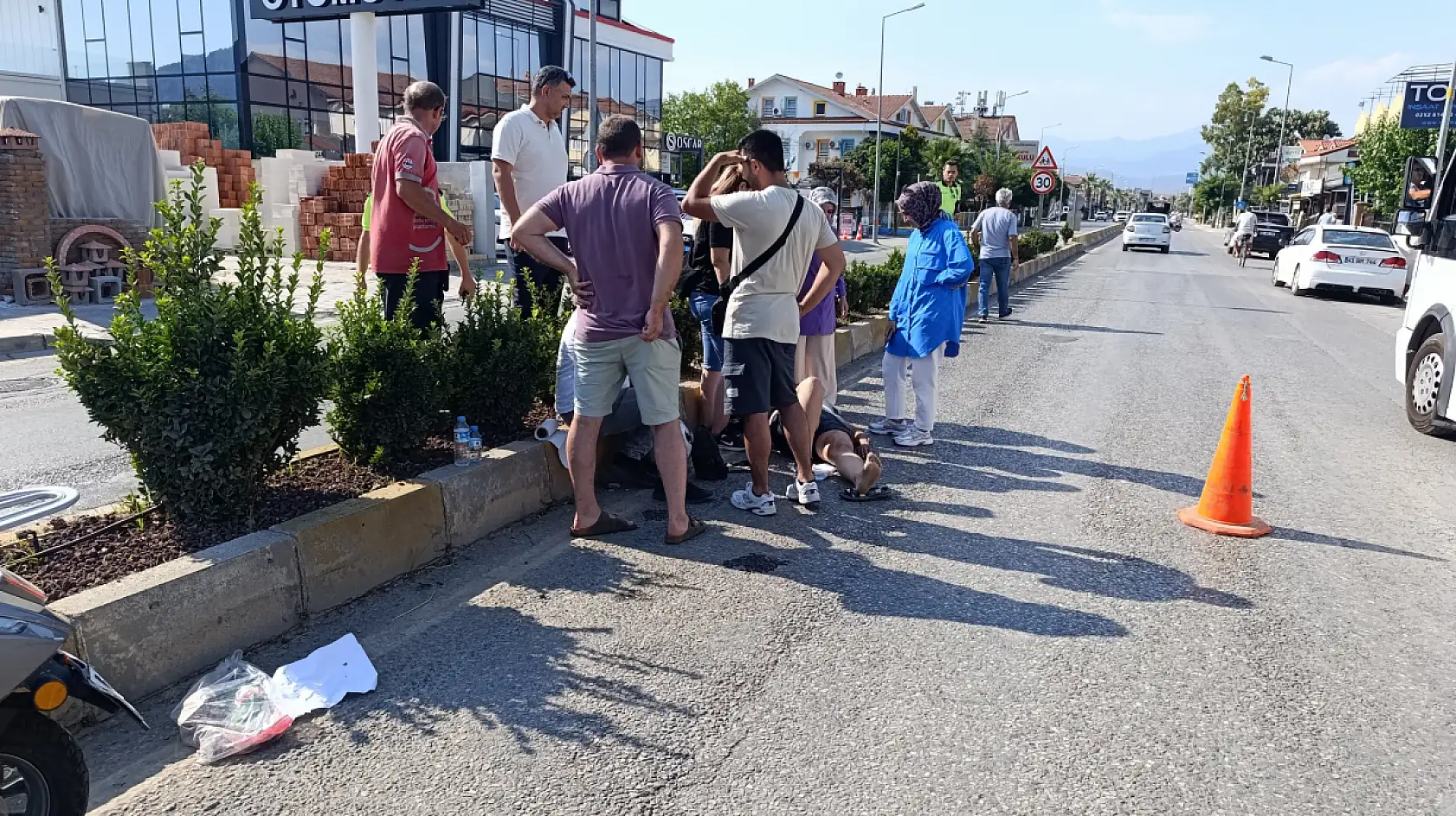 Fethiye'de Panik, Kaza Yaptırdı: 1 Yaralı