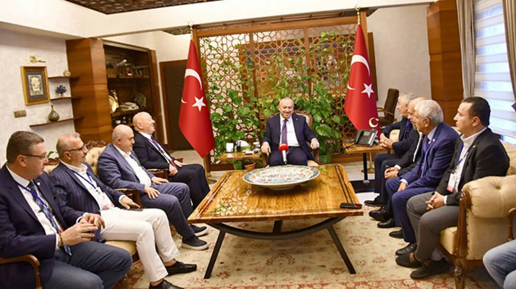 Gazetecilik mesleğinin geleceği Nevşehir'de masaya yatırılıyor! TGK'dan Vali Fidan'a ziyaret