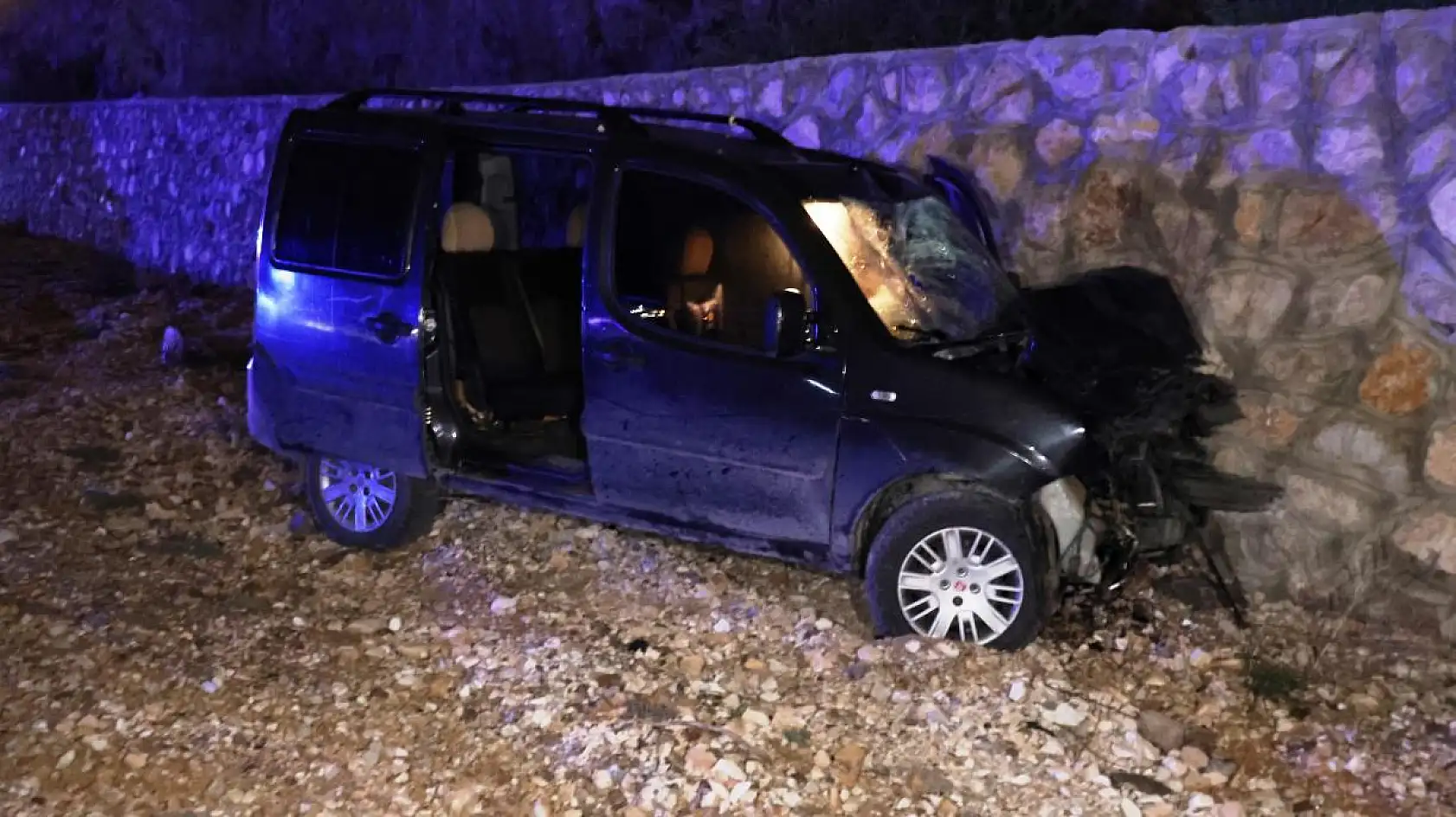 Feci kazada motosikletli genç kız can verdi: 1 ölü