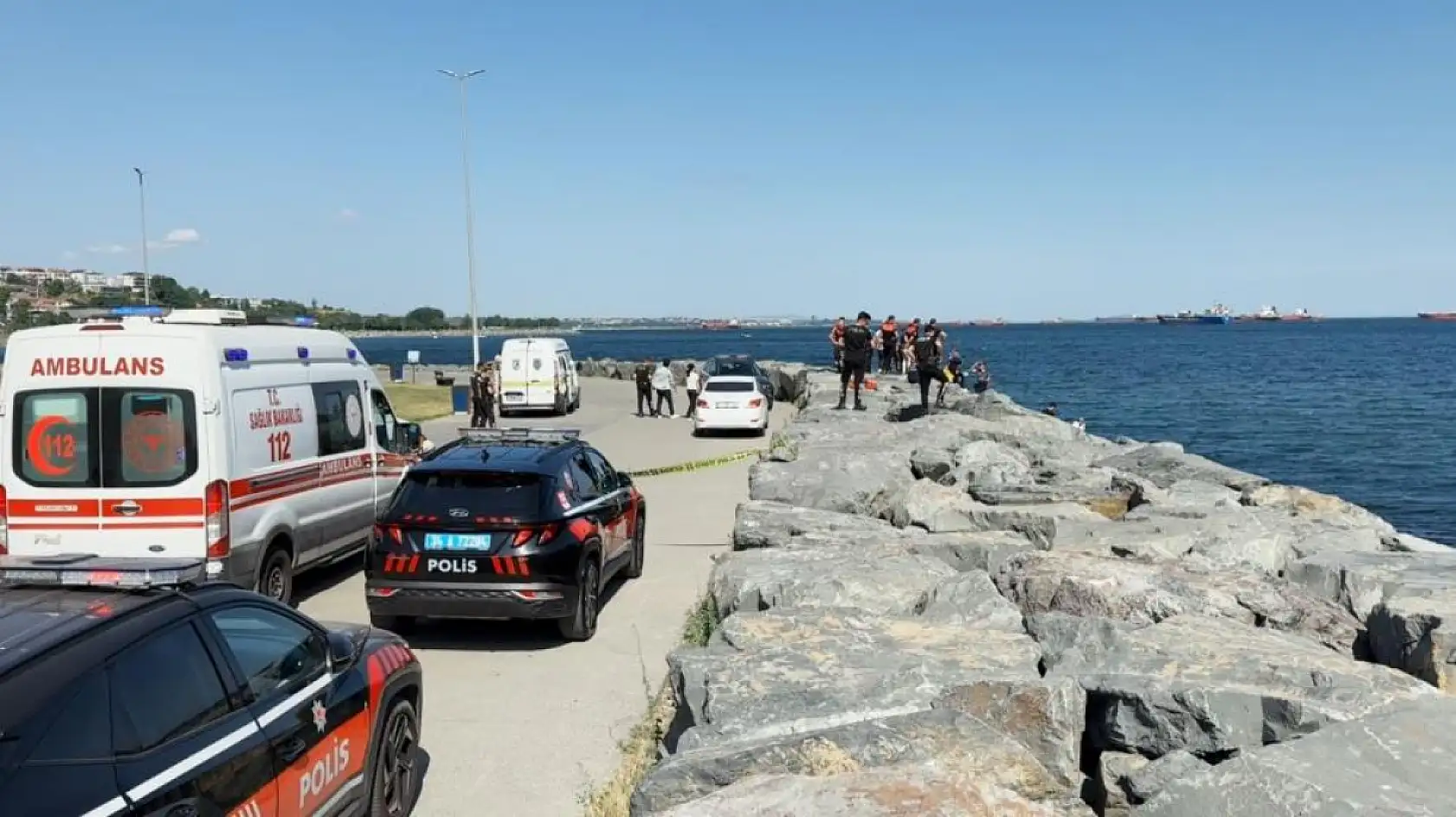 Esrarengiz olay: Denizde kadın cesedi bulundu