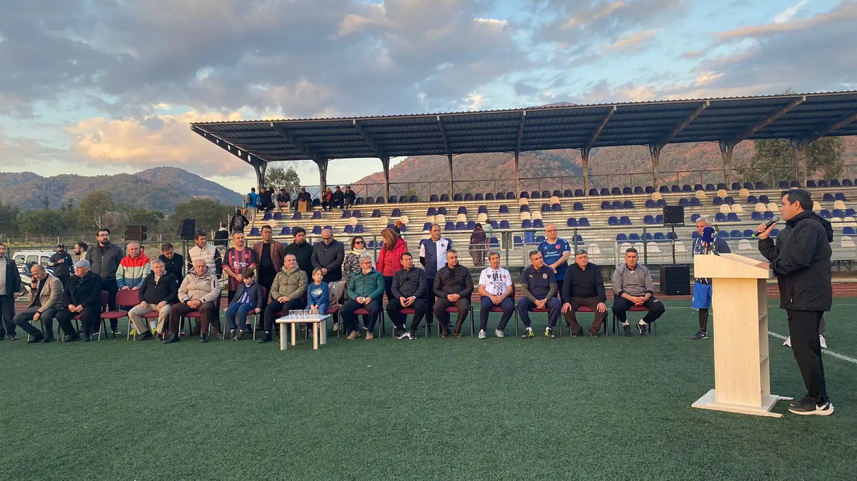 Fethiye'de Kaymakam Akkaya'nın Penaltı Atışıyla Turnuva Başladı