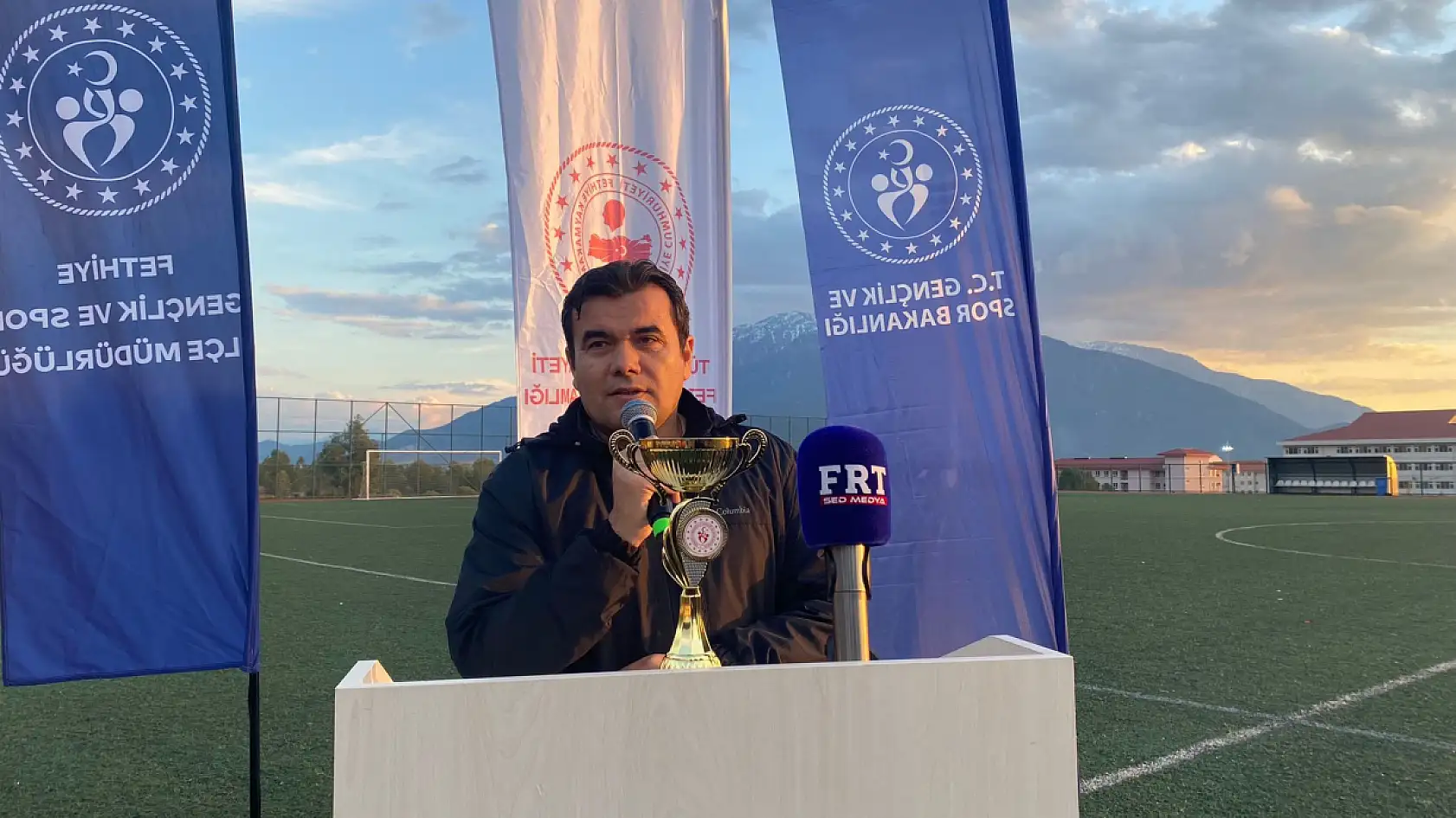 Fethiye'de Kaymakam Akkaya'nın Penaltı Atışıyla Turnuva Başladı