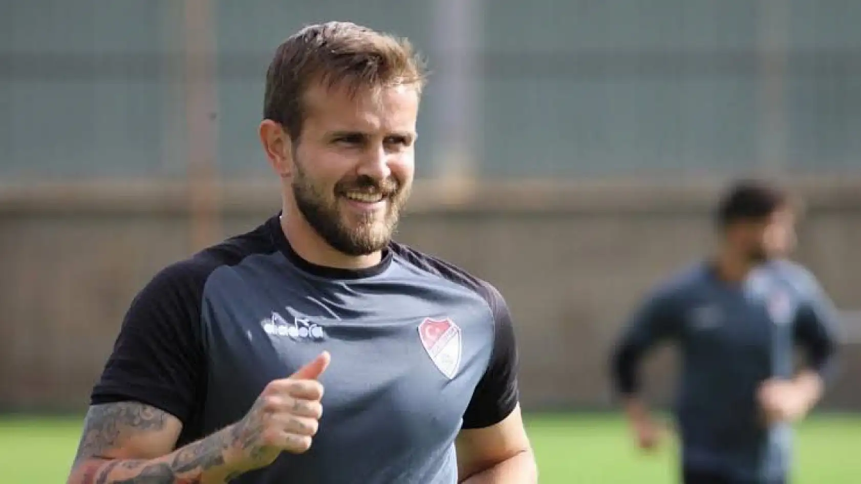 Profesyonel Futbolcu Soner Birinci, Amatör Takım Kurdu