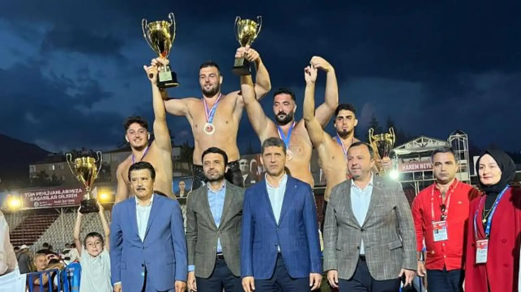 Seydikemerli Güreşçi Muhammed Enes Özcan'dan Büyük Başarı