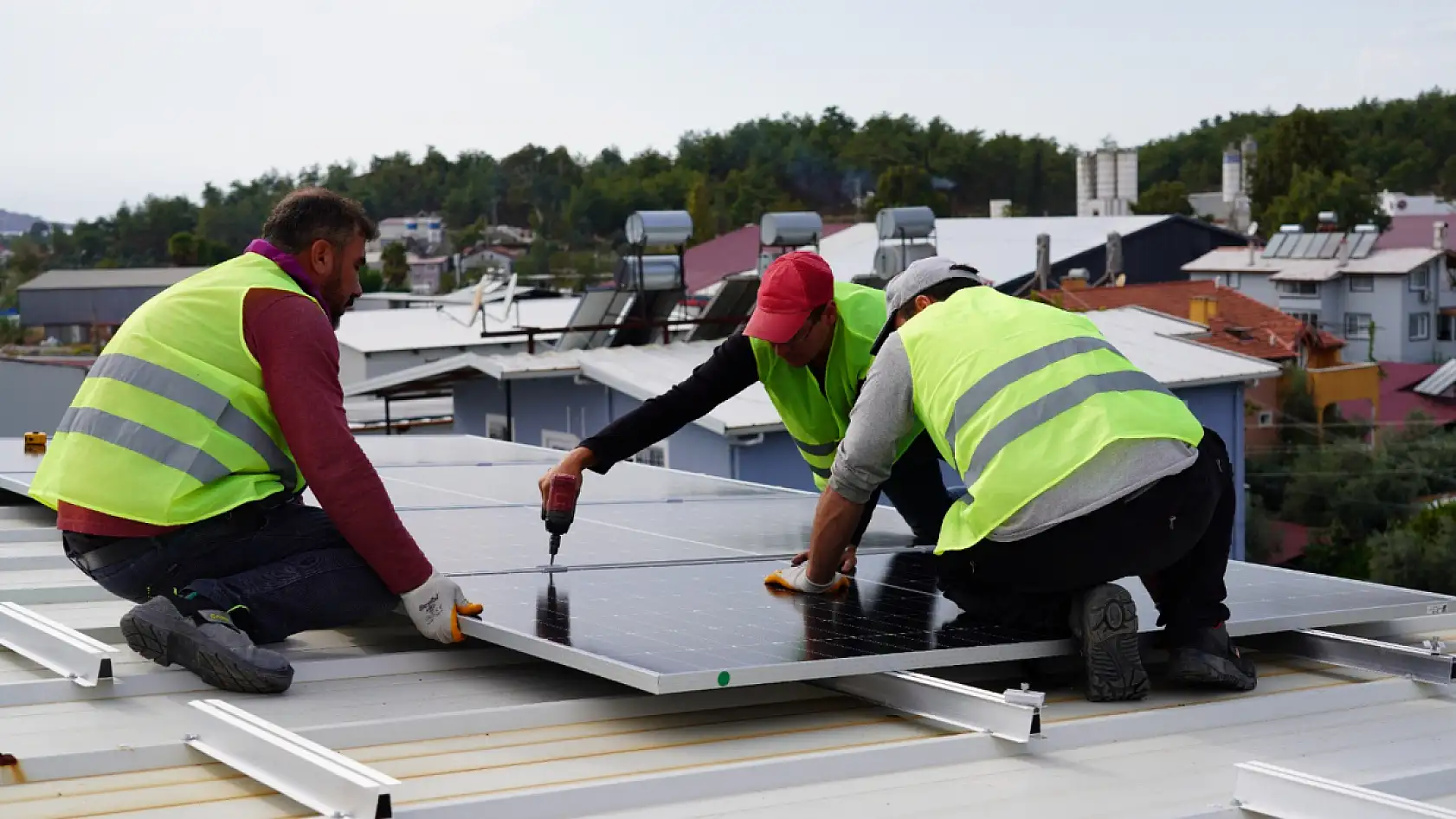 MUSKİ, Fethiye ve Bodrum'da Güneş Enerjisi Santralleri Kurulumuna Başladı