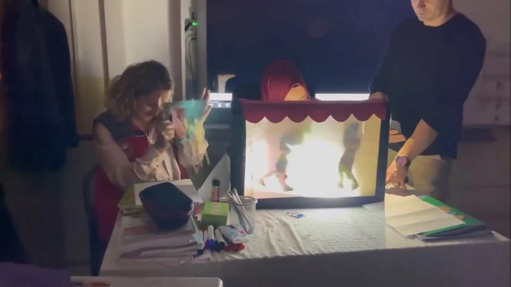 Menteşe'de sağlıklı beslenme için Hacivat ve Karagöz gösterisi düzenlendi