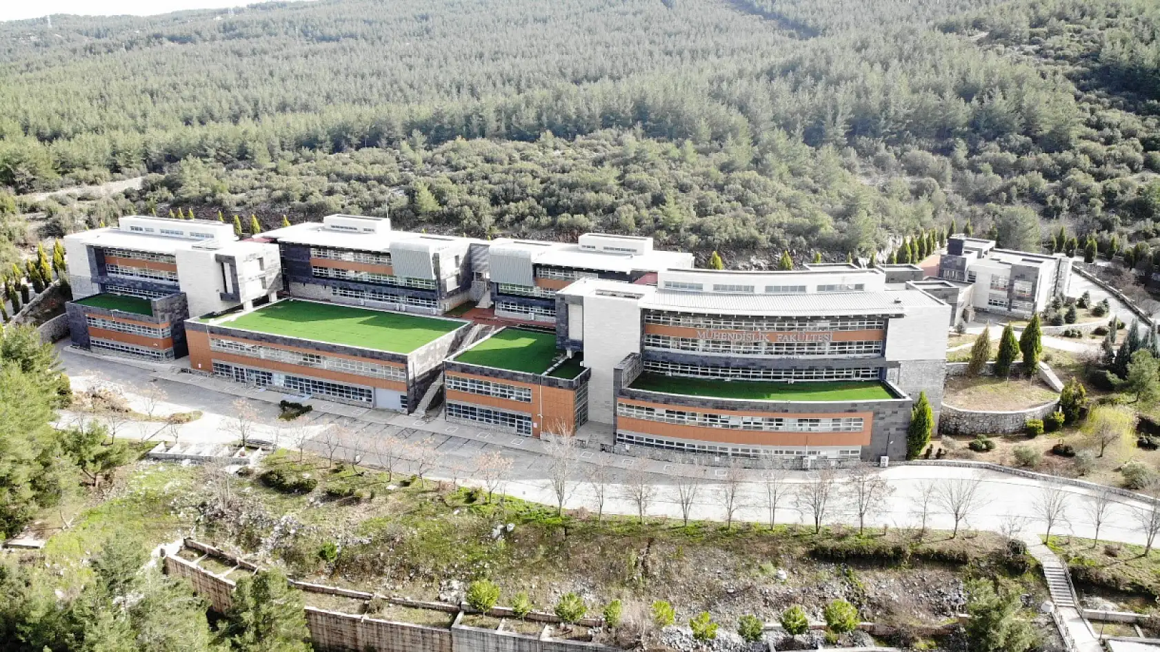 MSKÜ mühendislik fakültesi, uluslararası akreditasyon güvencesini yeniledi