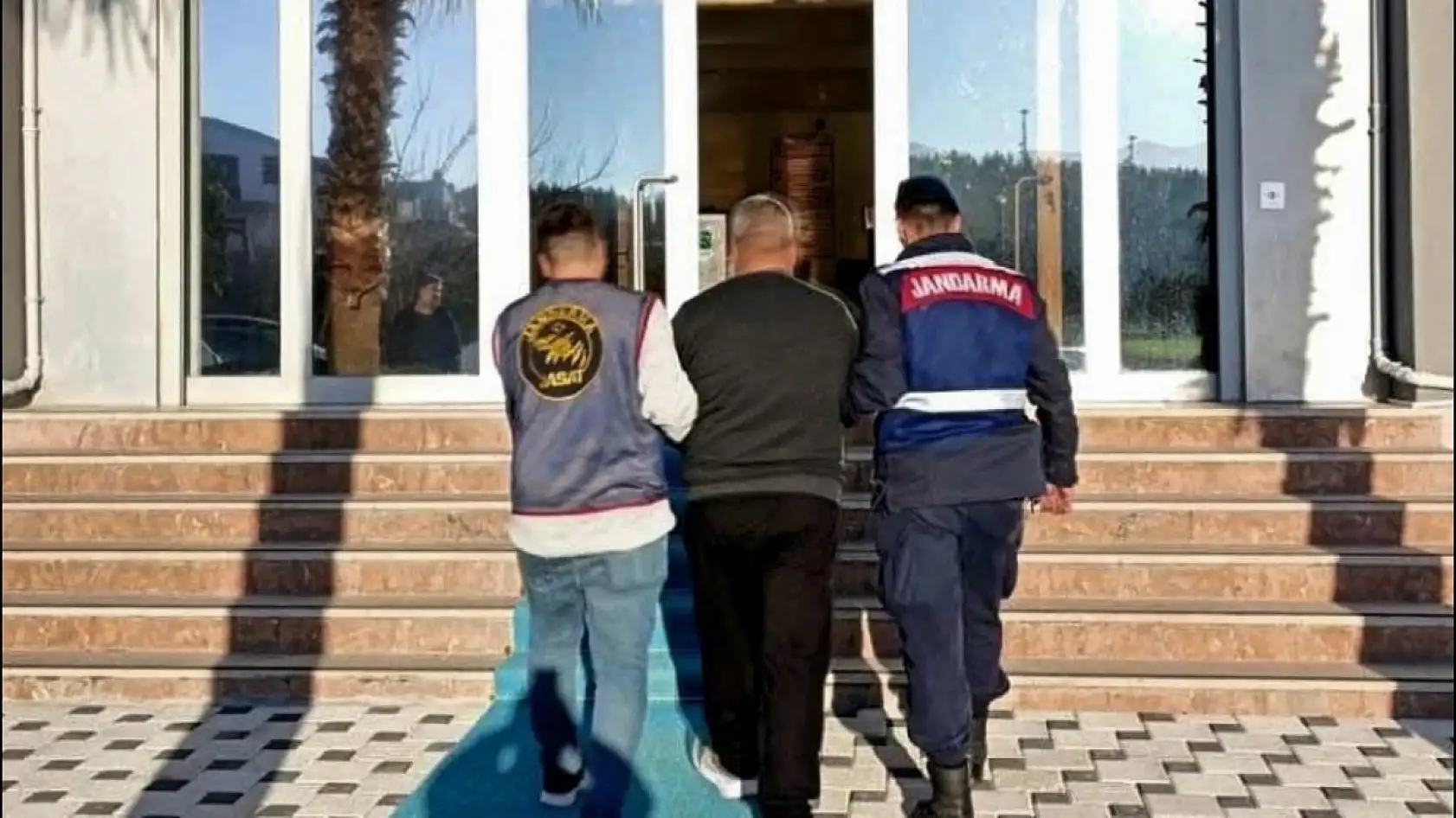 Muğla Jandarması'ndan bir haftada 59 zanlıya gözaltı