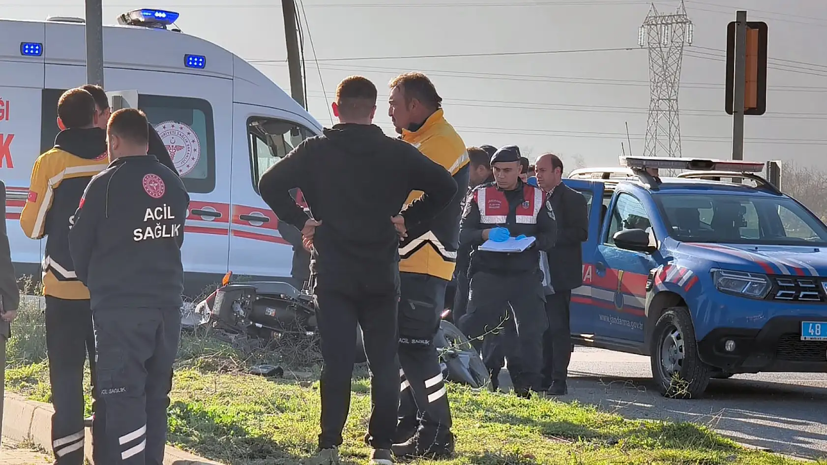 Menteşe'de ambulans şoförü kazada hayatını kaybetti