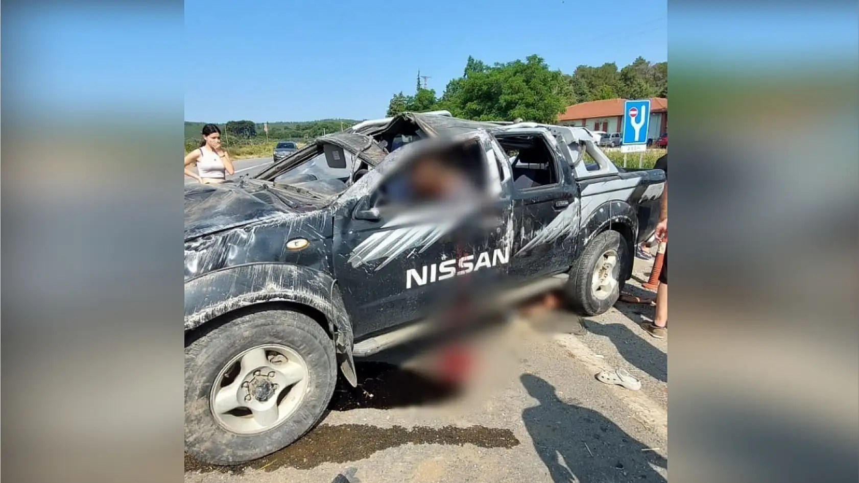 Kamyonetin takla attığı kazada 1 kişi can verdi, 2 kişi yaralandı