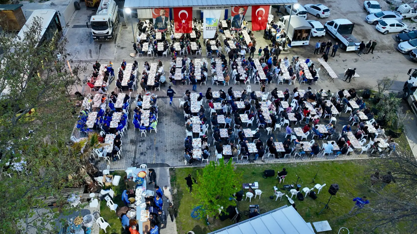 Temizlik İşleri personeli ve aileleri iftar yemeğinde buluştu