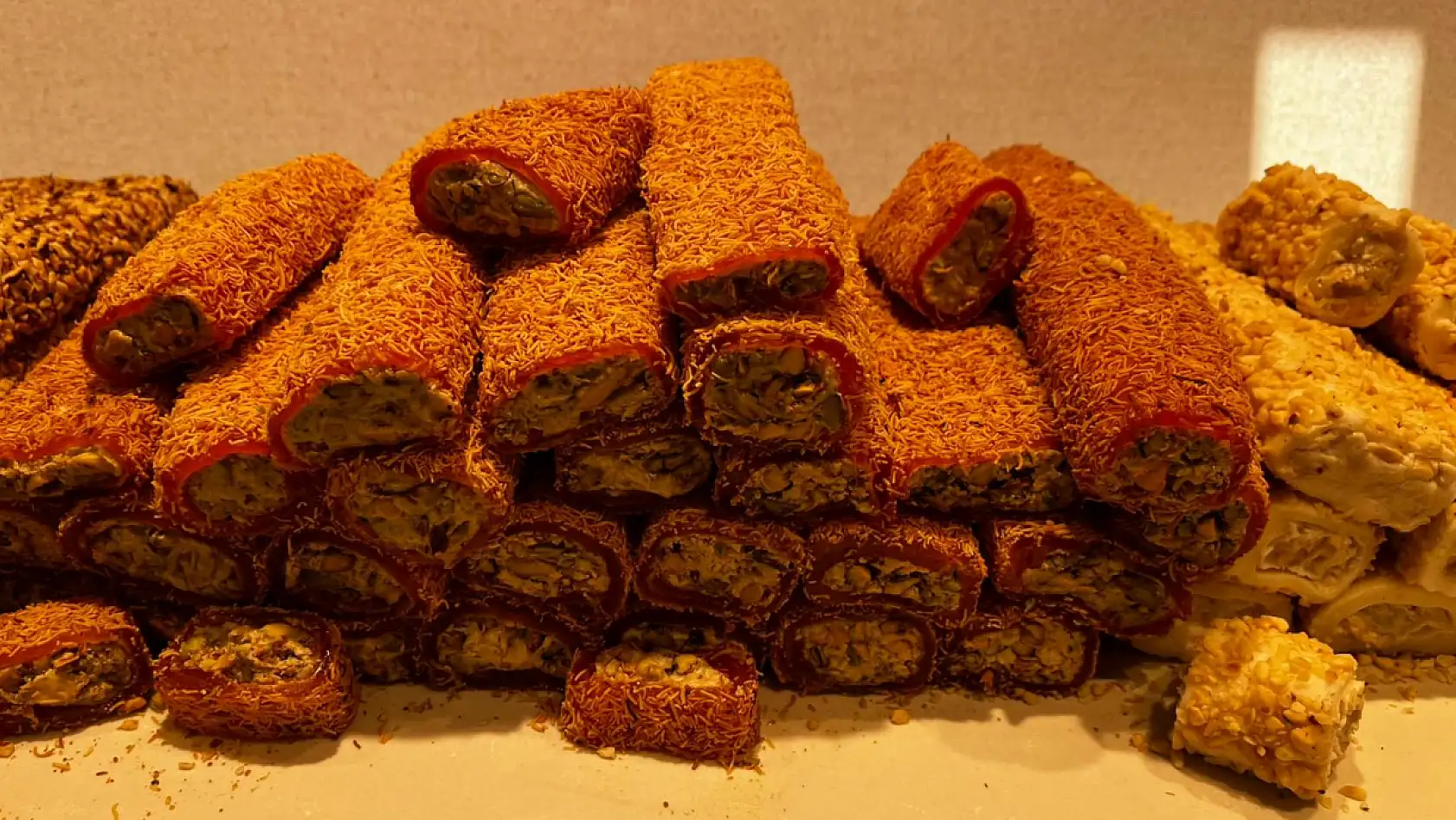 Fethiye'de Türk Lokumu Turistlerin İlgi Odağı Oldu