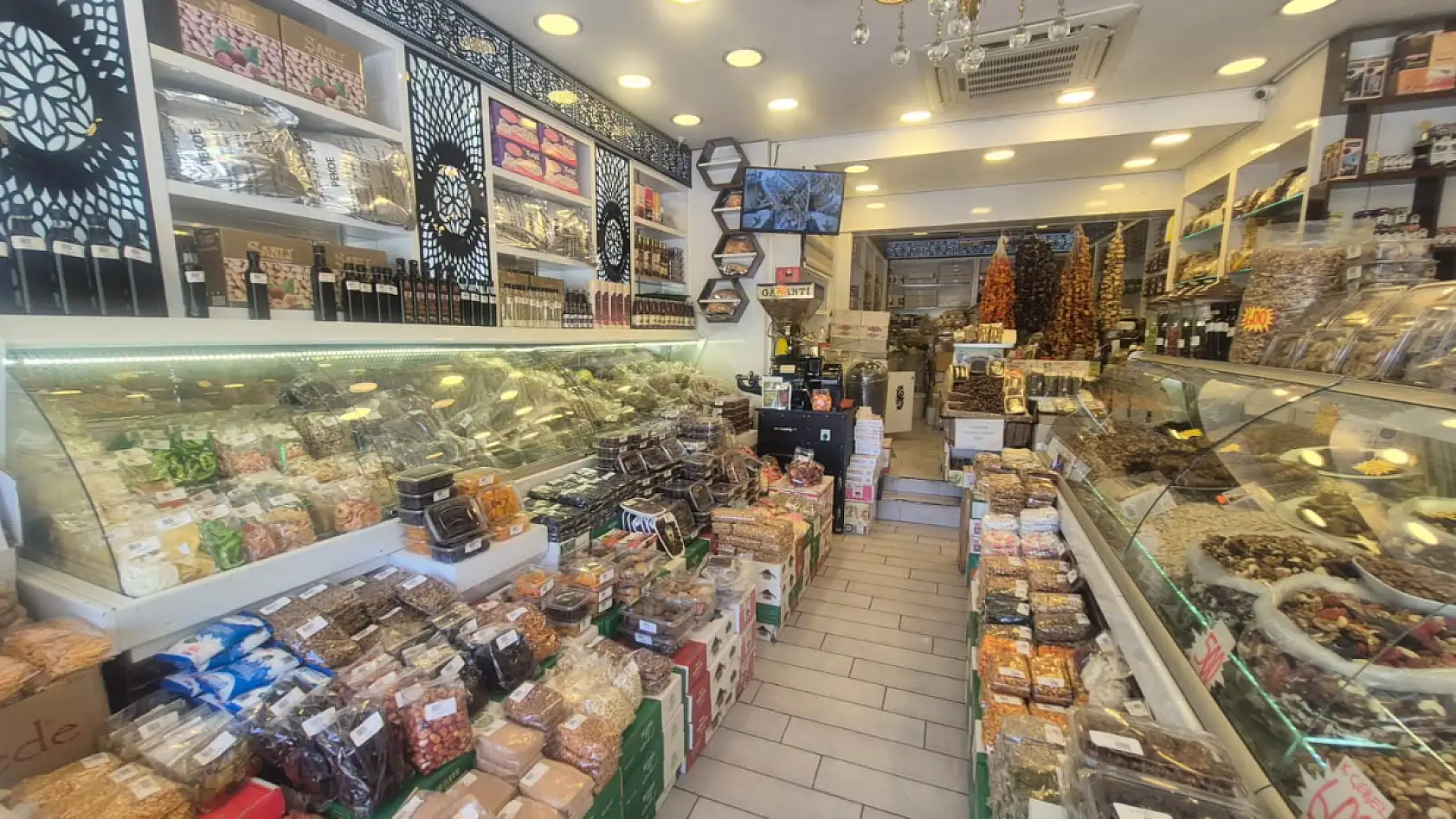 Fethiye Sıcaklarında Evde Kuruyemiş Nasıl Muhafaza Edilmelidir