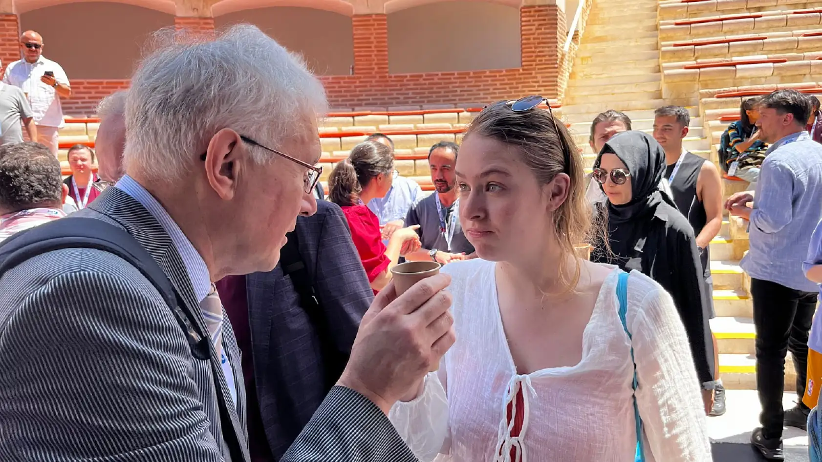 Fethiye'de konferans: Küresel iklim değişikliğinde zeytin ağaçlarının önemi vurgulandı