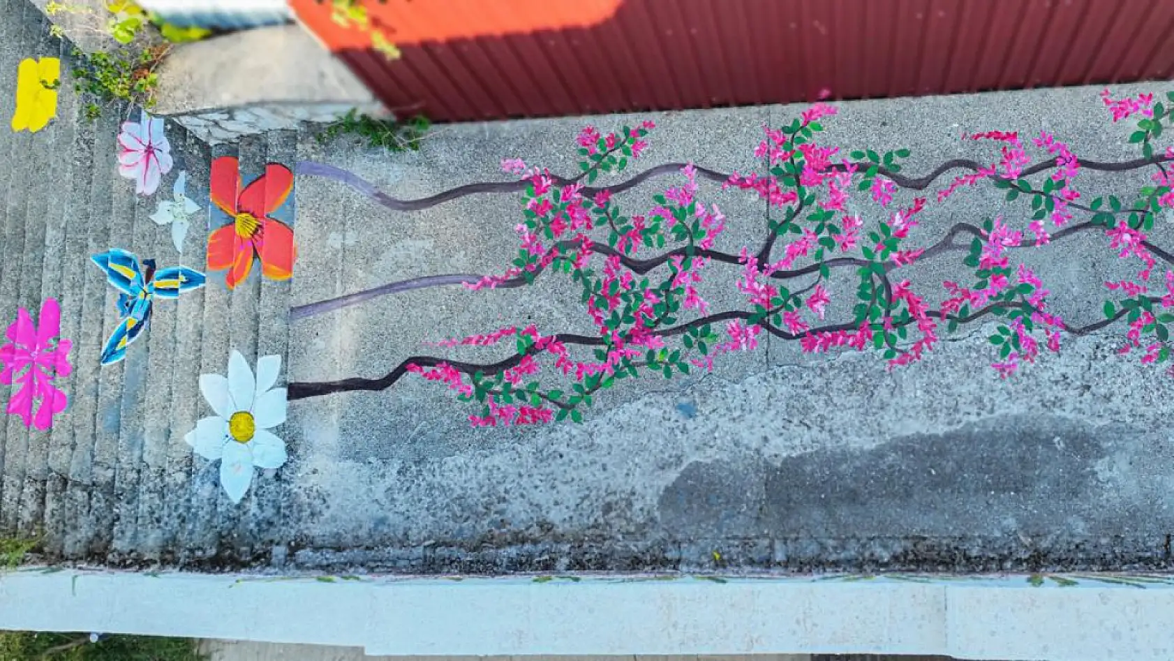 100'üncü Yılda 100 Fethiye Çiçeği