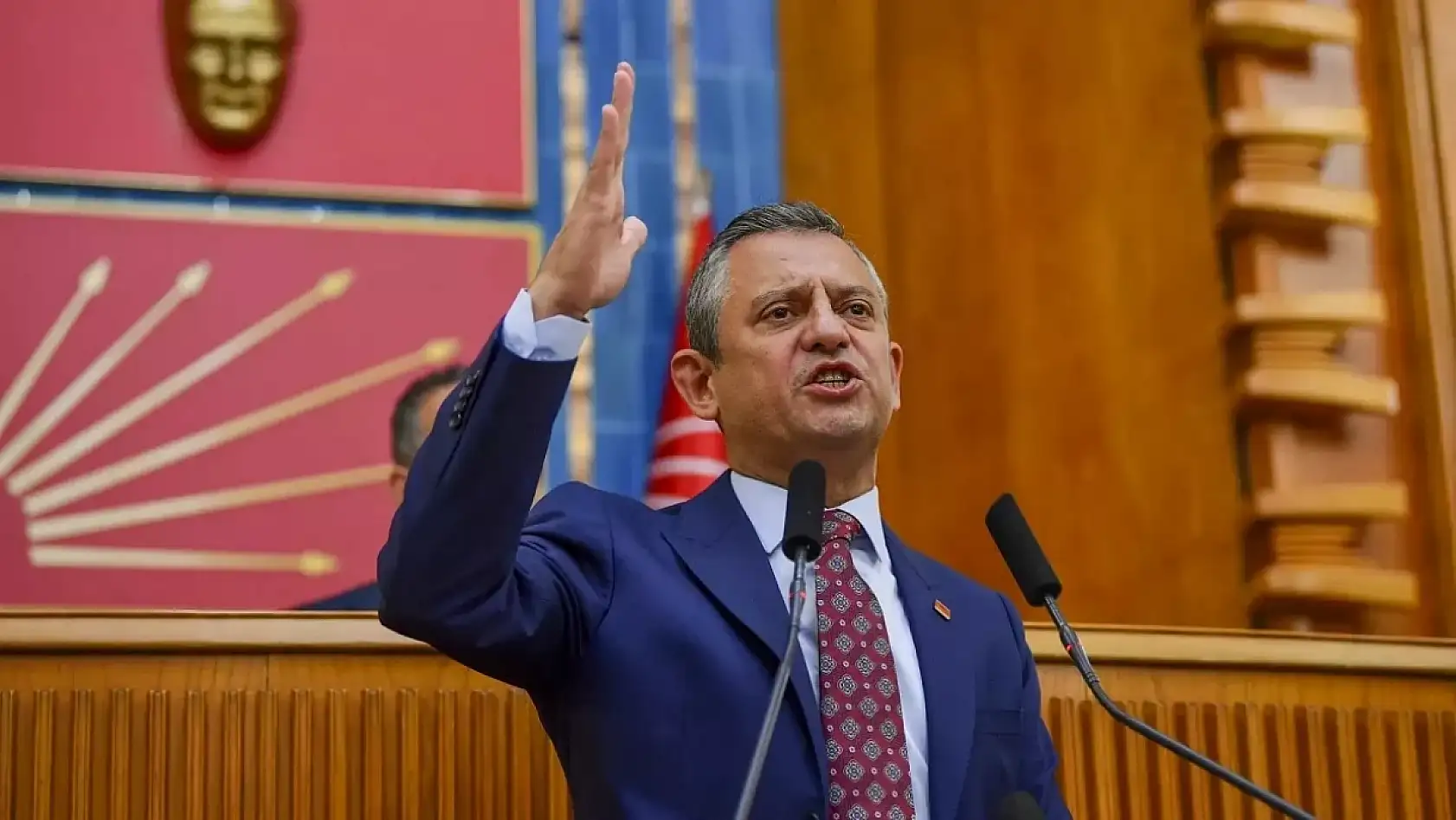 CHP Genel Başkanı Özgür Özel: 'Asgari Ücret 30 Bin 205 TL Olmalı'