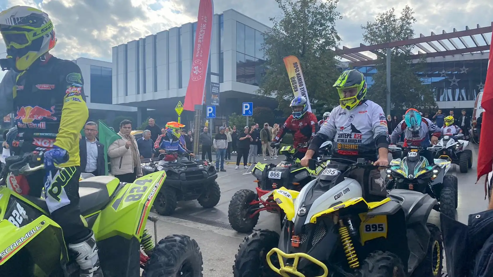 Fethiye'de Enduro ve ATV Şampiyonası Magazin Startı Verildi