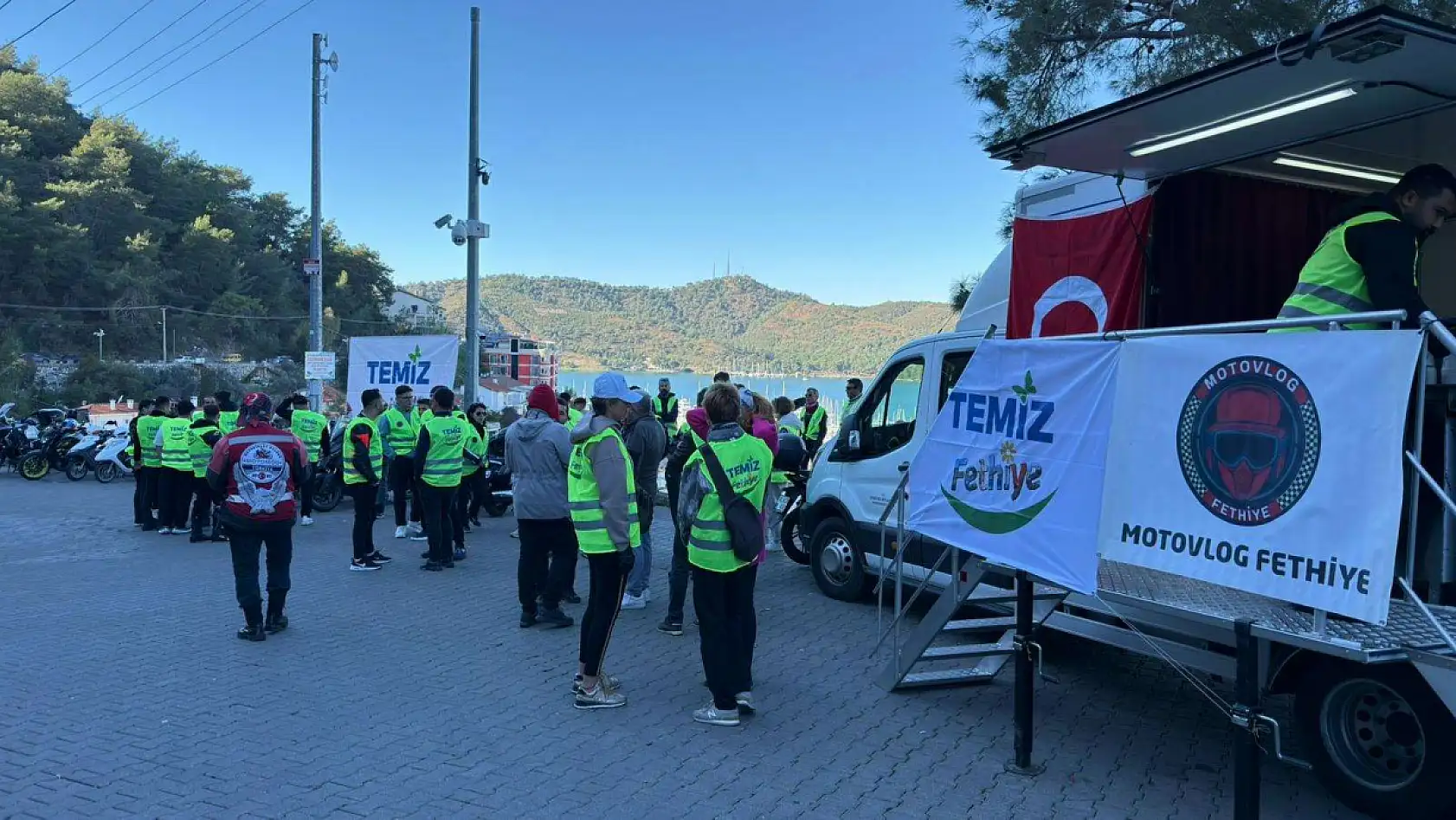 Fethiye Aşıklar Tepesi'nde Çevre Temizliği Etkinliği