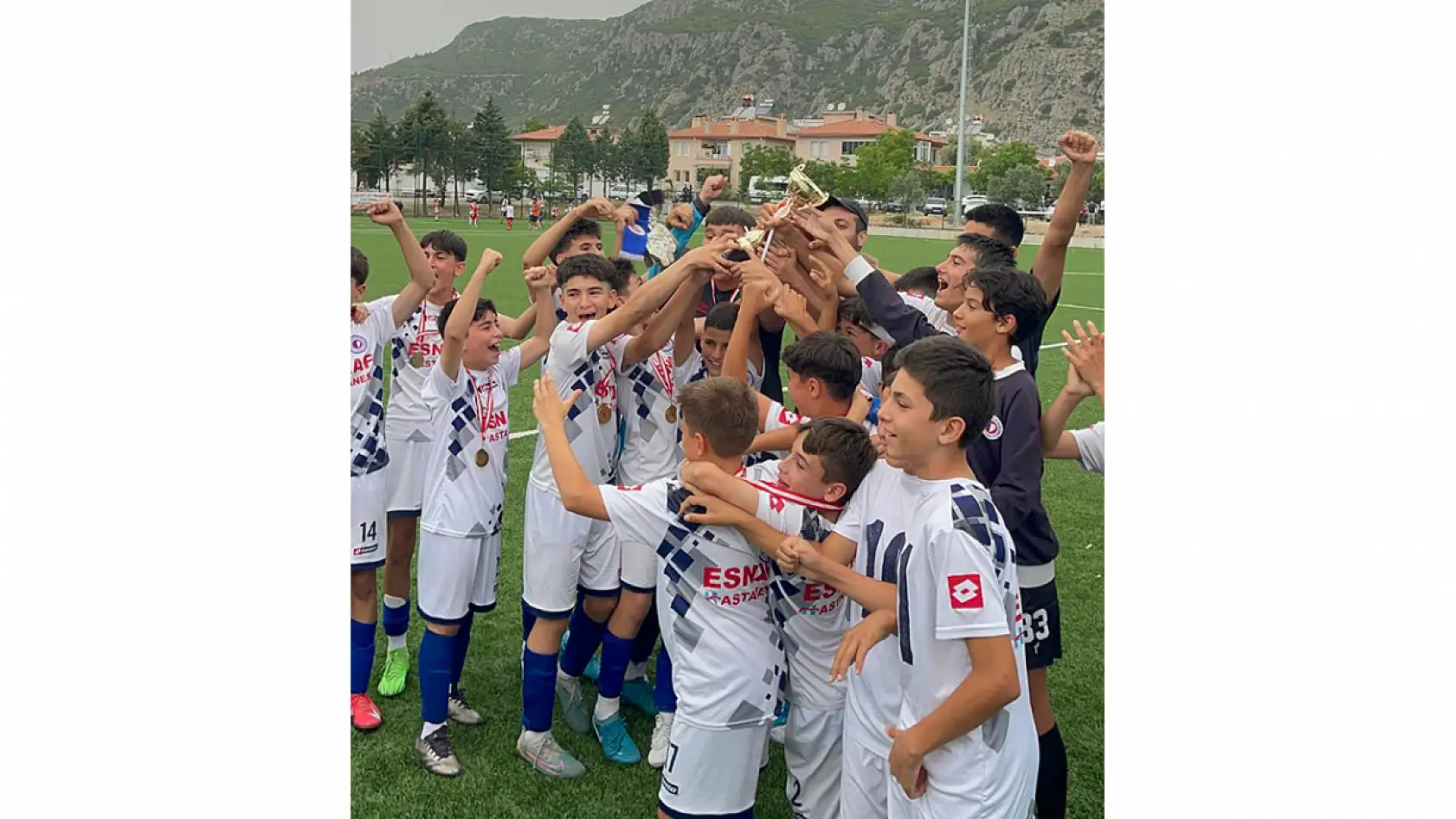 Fethiyespor'un Gençleri Muğla Şampiyonu Oldu