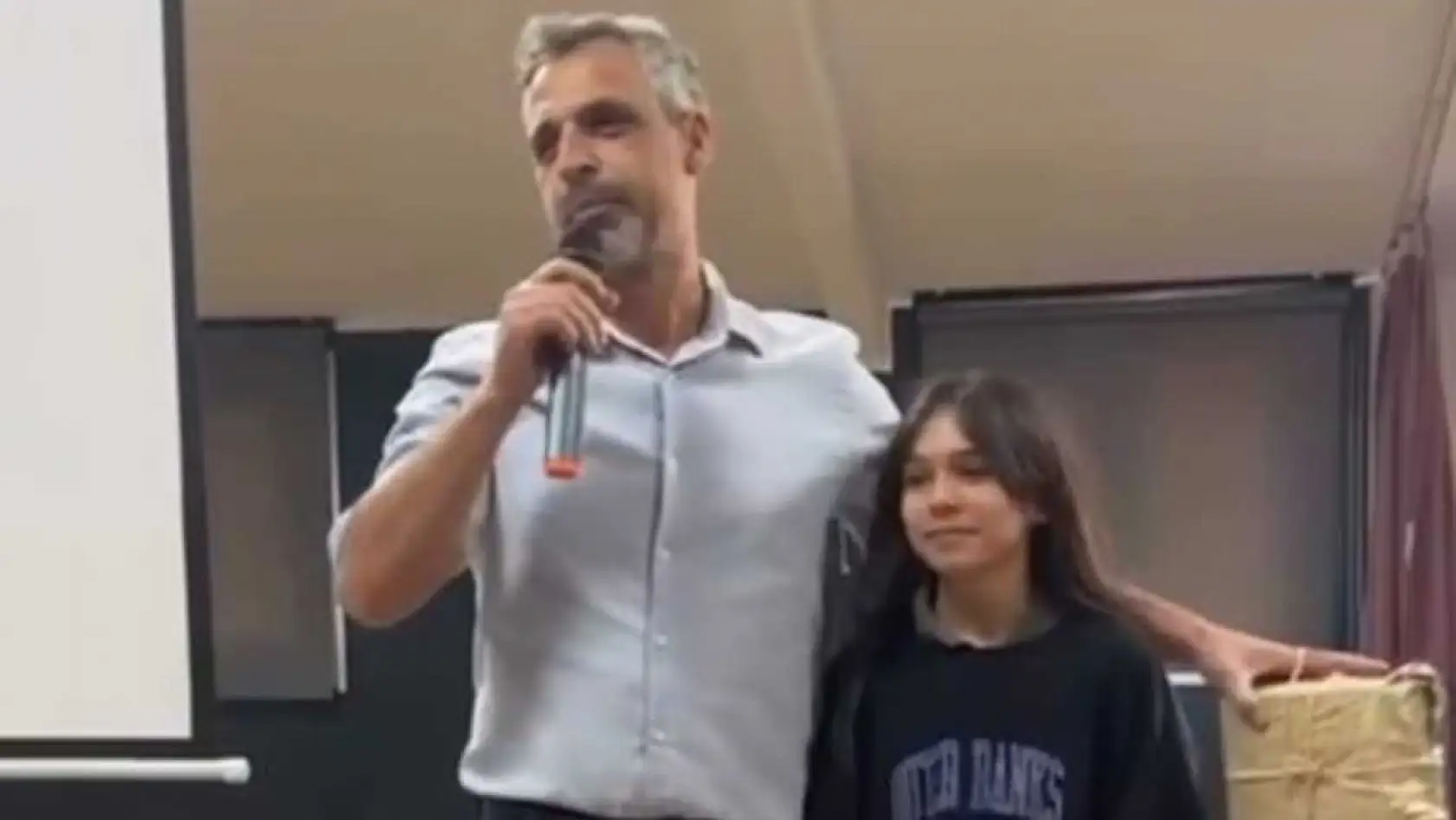 Fethiye'de 11 yaşındaki öğrenciden yürek ısıtan duyarlılık