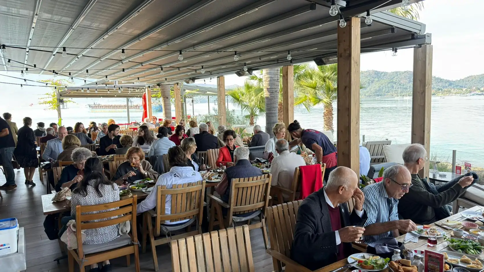 Fethiye'de ÇYDD'den Kahvaltı Etkinliği