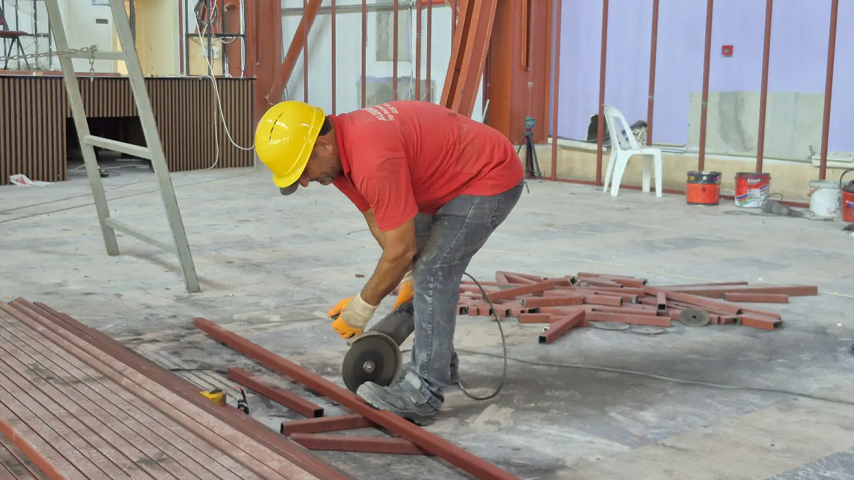 Fethiye Özer Olgun Kültür Merkezi'nde Bakım Onarım Çalışmaları Başladı