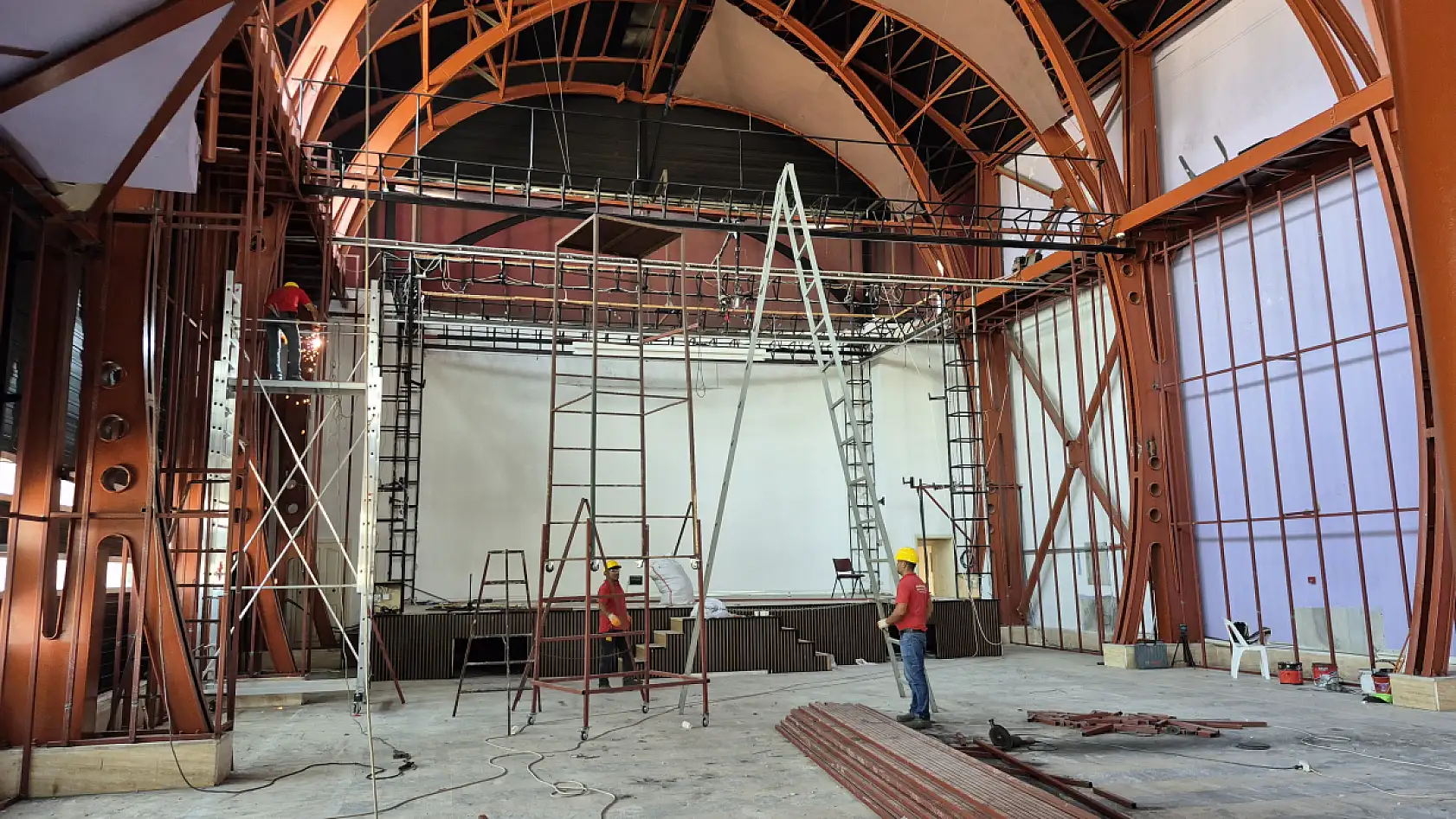 Fethiye Özer Olgun Kültür Merkezi'nde Bakım Onarım Çalışmaları Başladı