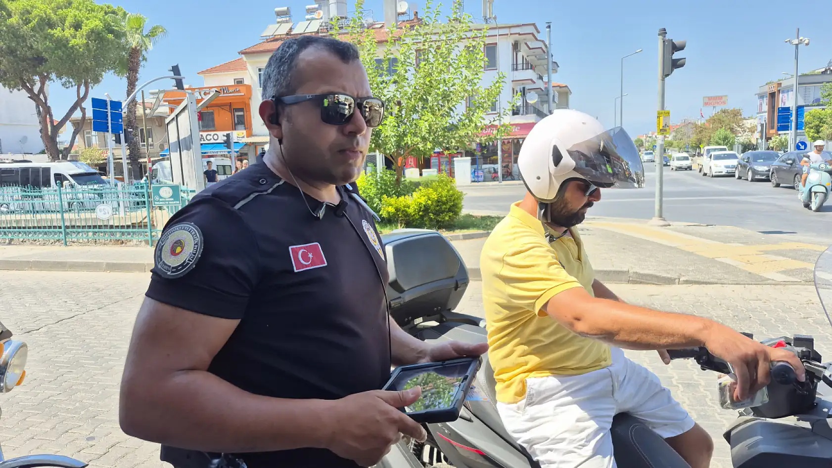 Fethiye'de Yaya Geçidini İhlal Eden Sürücülere Cezai İşlem Uygulandı