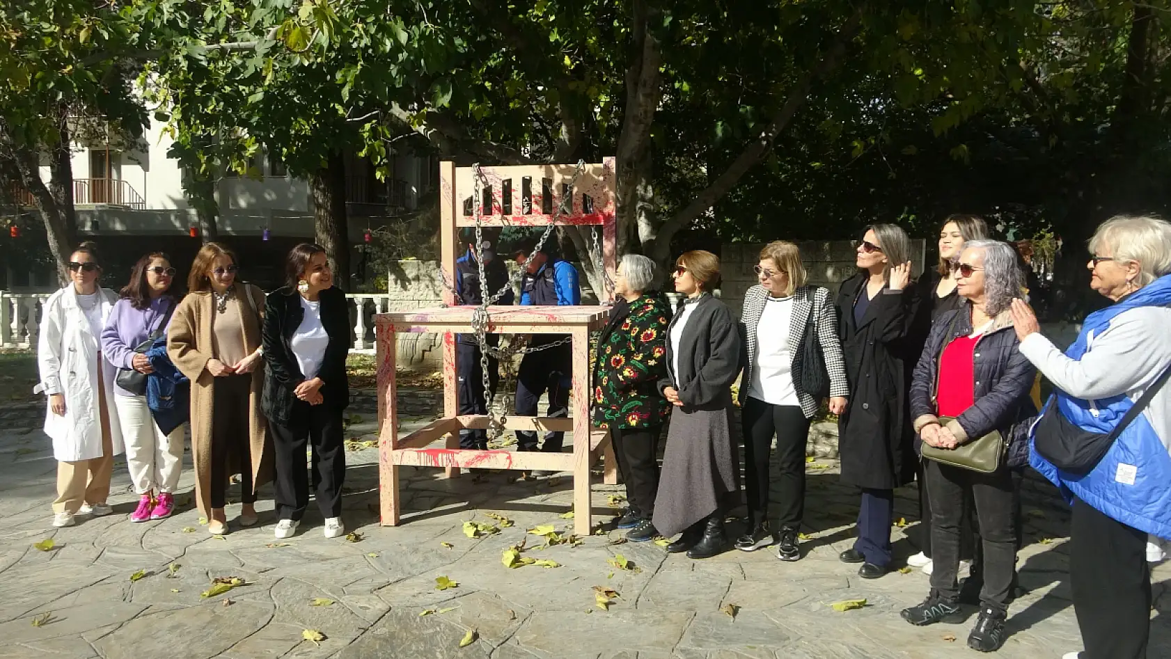 25 Kasım'da Muğla'da 'Yalnız Değilsin' Mesajı Yükseliyor