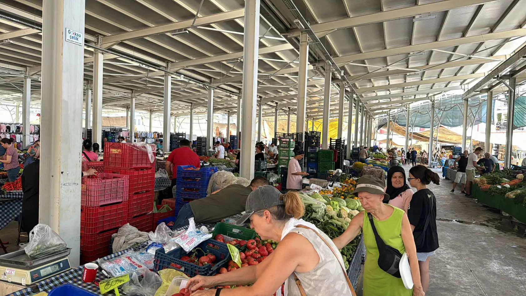 Başkan Hıra, 'Fethiye'de meyve ve sebze fiyatları düşecek'