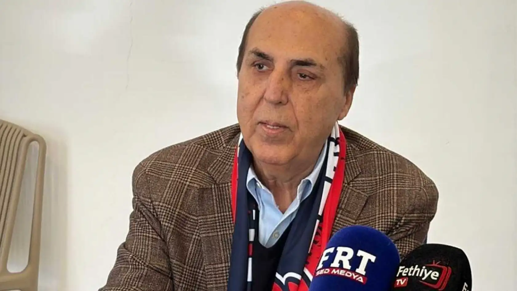 Aydın Ayaydın'dan Fethiyespor'a destek ziyareti