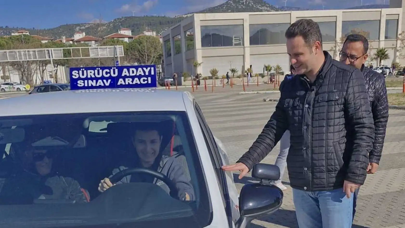 Muğla İl Milli Eğitim Müdürü Çay, MTSK sınav sahasında incelemelerde bulundu