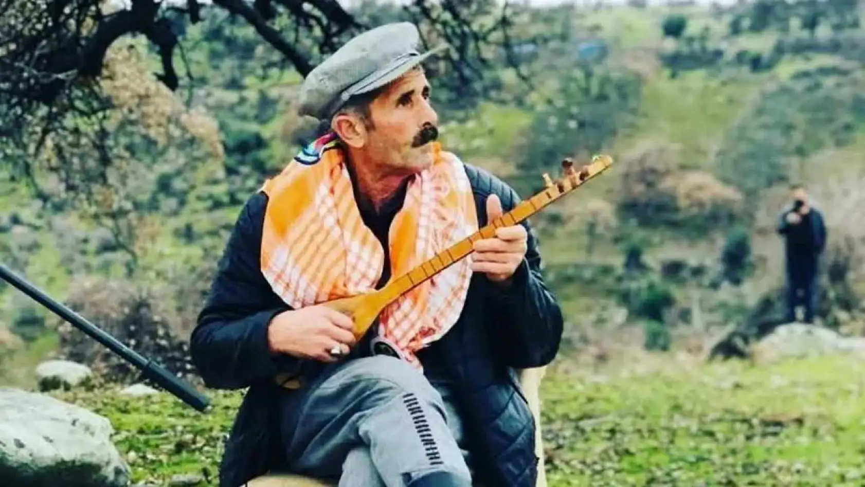 Kaşlı Üç Telli Cura Ustası Osman Kırca'ya 'Yaşayan İnsan Hazinesi' Onuru