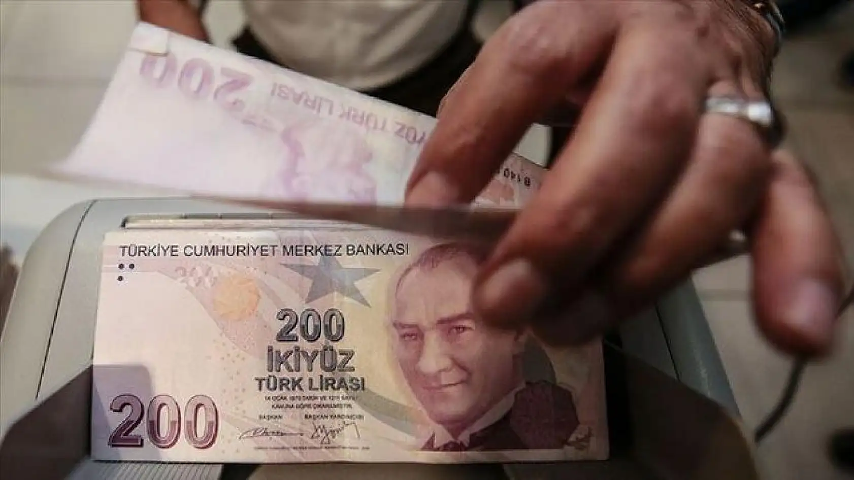 Cumhurbaşkanı talimat verdi: O kişiler artık maaş alamayacak