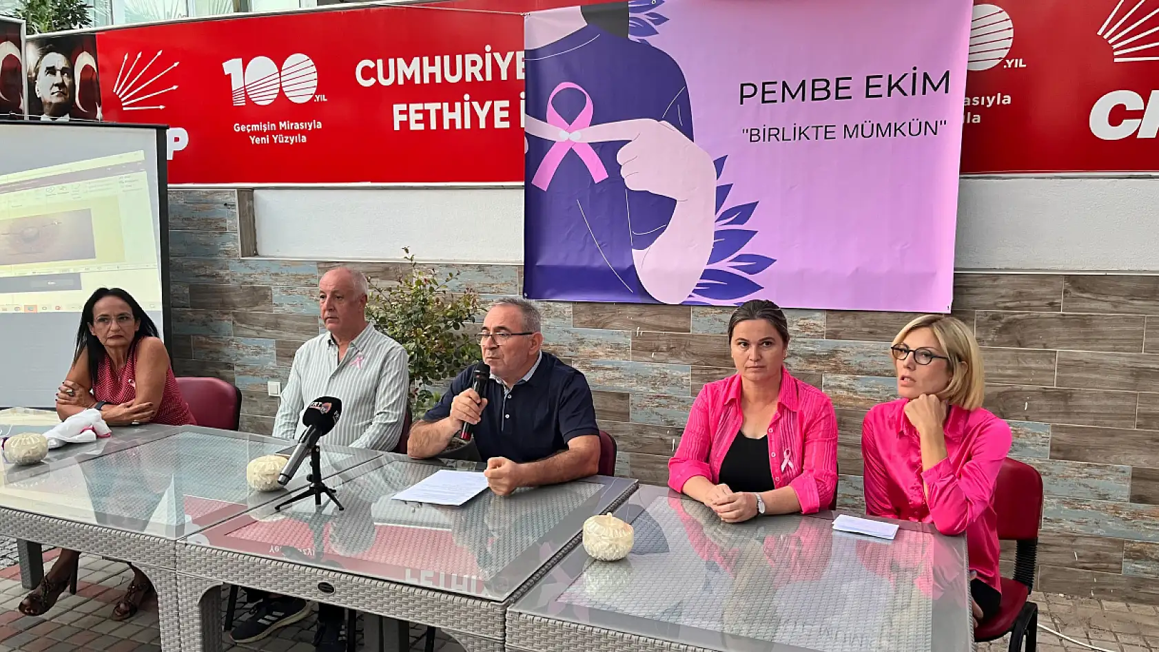 Fethiye CHP İlçe Teşkilatı Meme Kanseri Farkındalık Etkinliği Düzenledi