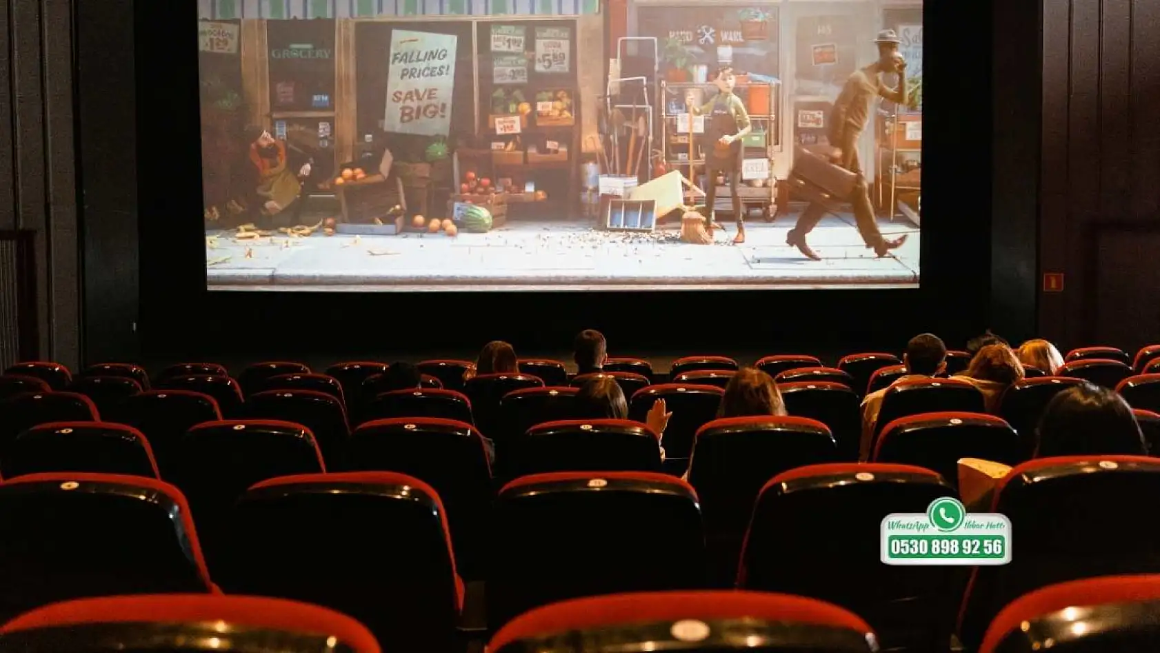 Dünya Sinema Günü'nde Fethiye Halkına Sorduk: En Sevdiğiniz Yerli ve Yabancı Film Hangisi?