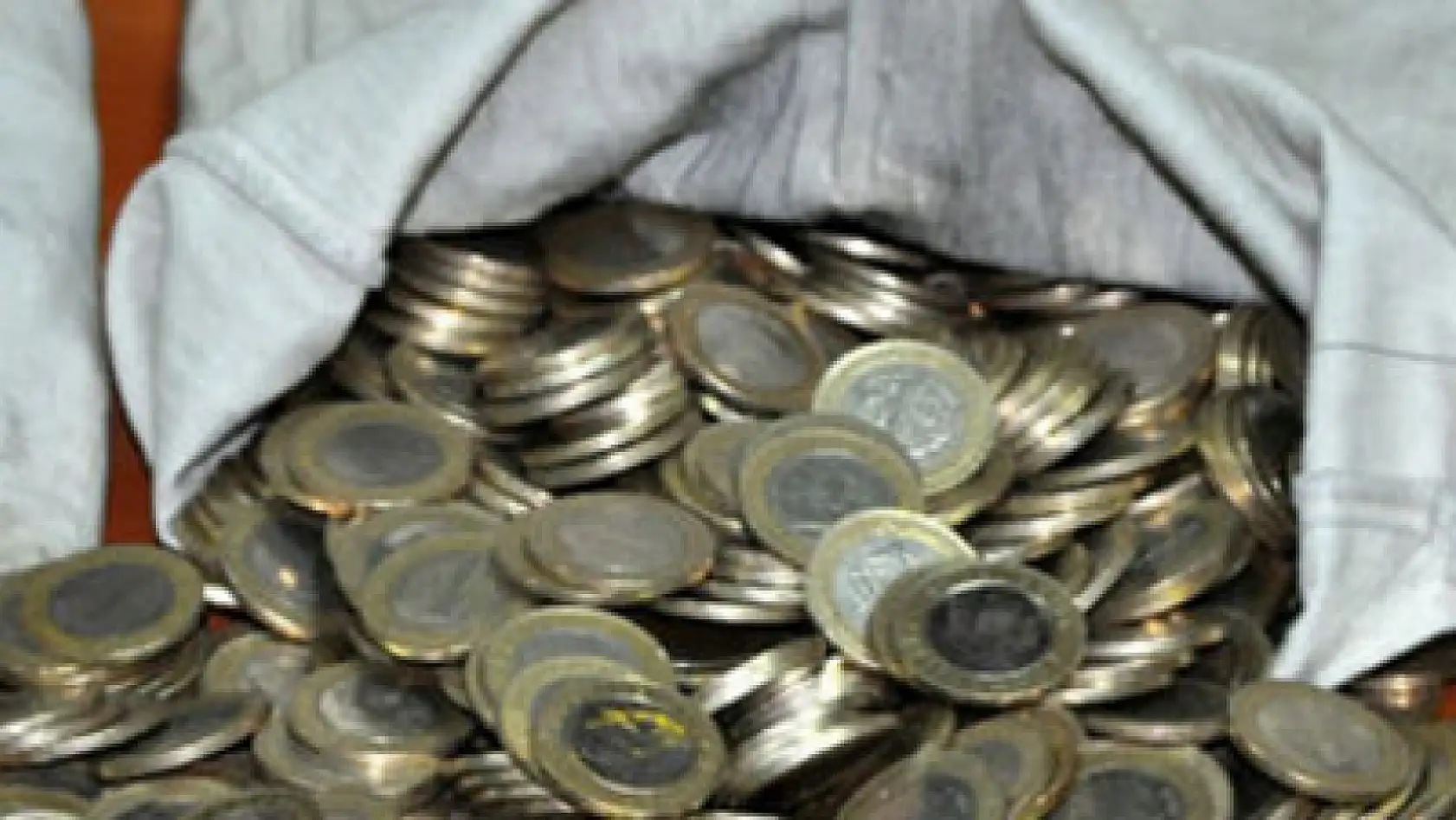 Madeni Paralar Tarihe mi Karışıyor? Dijital Ödemeler Madeni Paranın Sonunu mu Getiriyor?