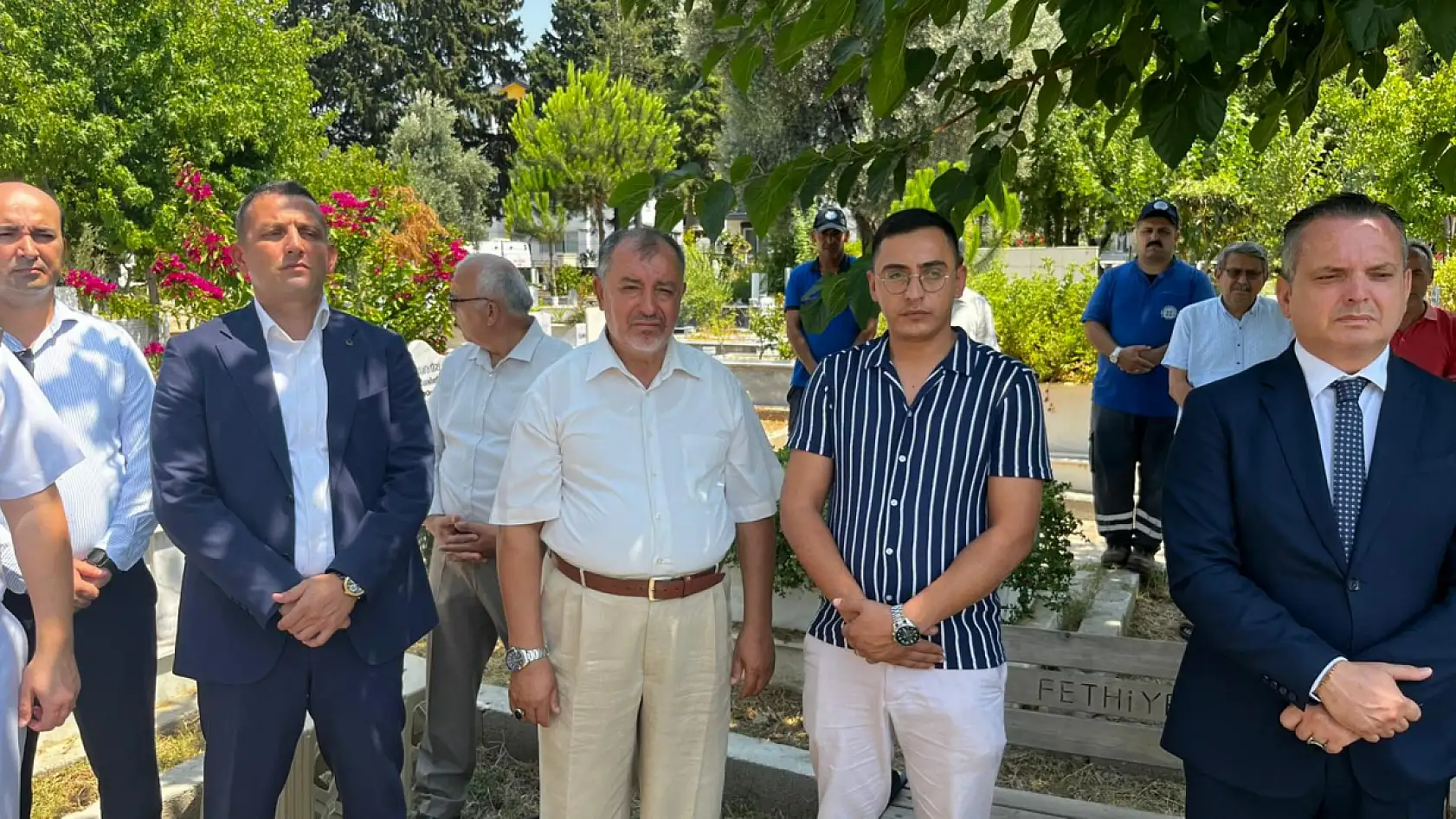 Fethiye'de 15 Temmuz'da Kaymakam Akkaya Öncülüğünde Şehitlik Ziyareti